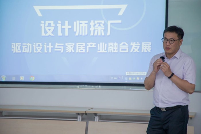 庆东纳碧安营业部副总经理安军